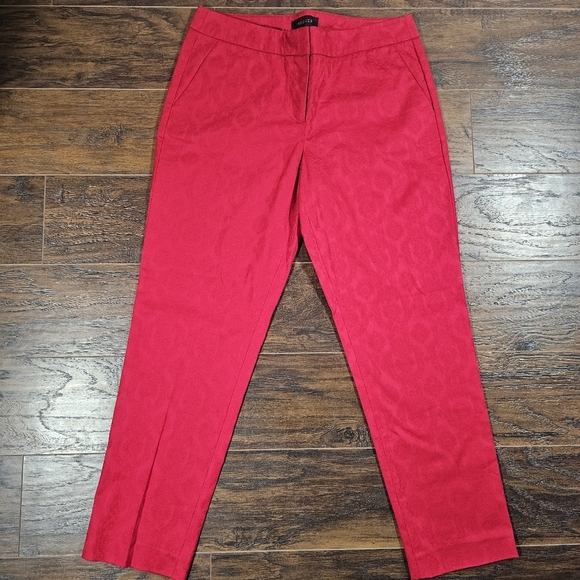 Talbots Signature Pants‎ Red Floral Jacquard Sz 10 Straight Leg Mid Rise Stretch - Picture 2 of 8